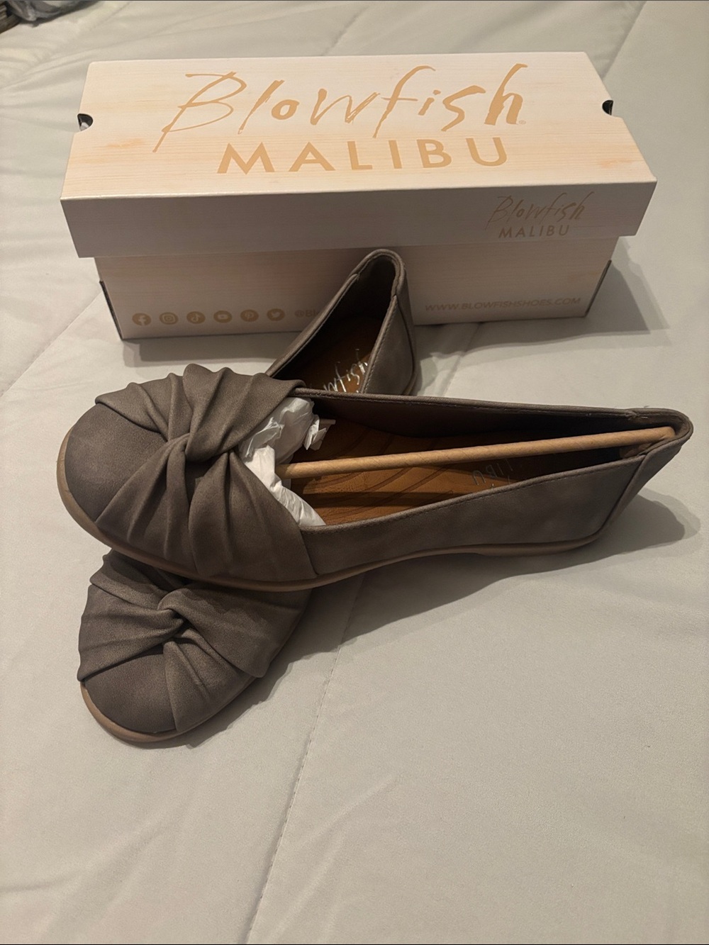 Blowfish Taupe Knot-Front Ballet Flats 10